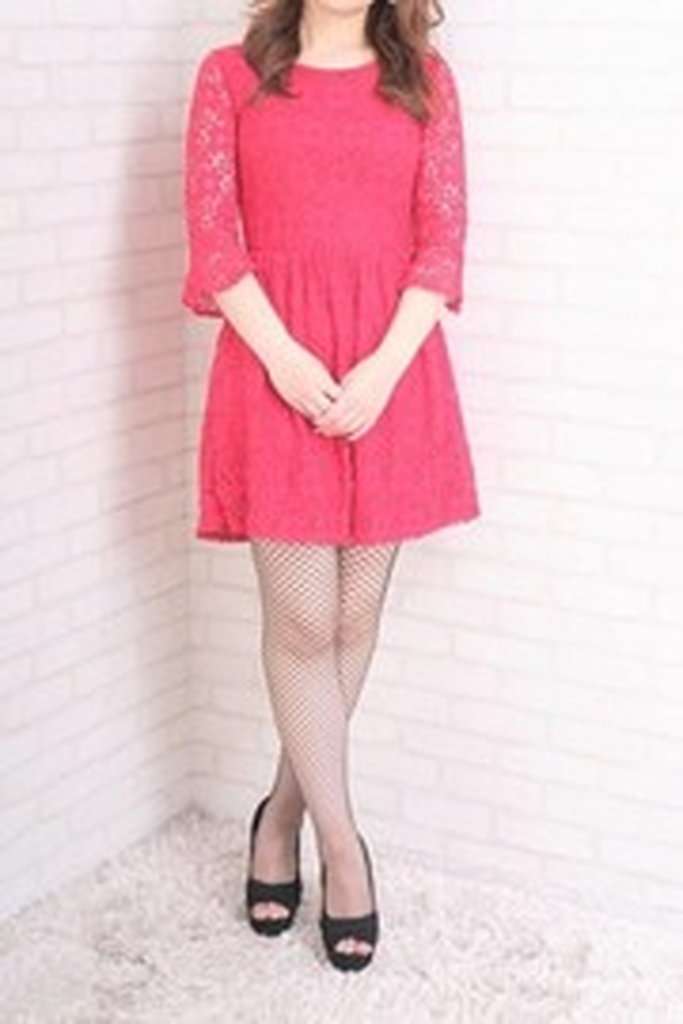 ドレスの女性